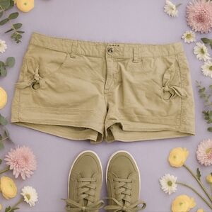 Arizona Jean Company Olive Women's Cargo Shorts